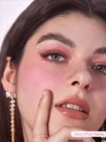 رژگونه پودری شیگلم مدل DONT PINK TWICE - تصویر 3