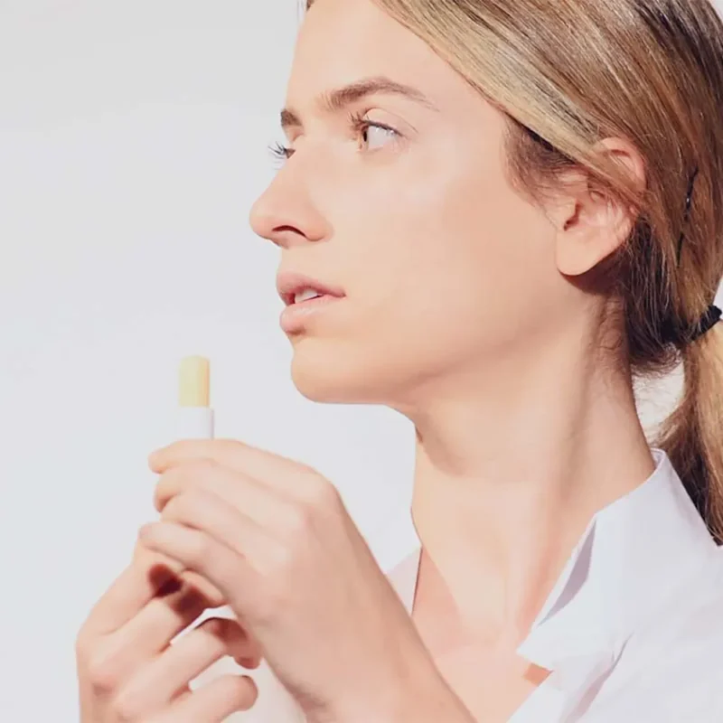 بالم لب مرطوب کننده میوه ای بای‌فس Melon - Image 3