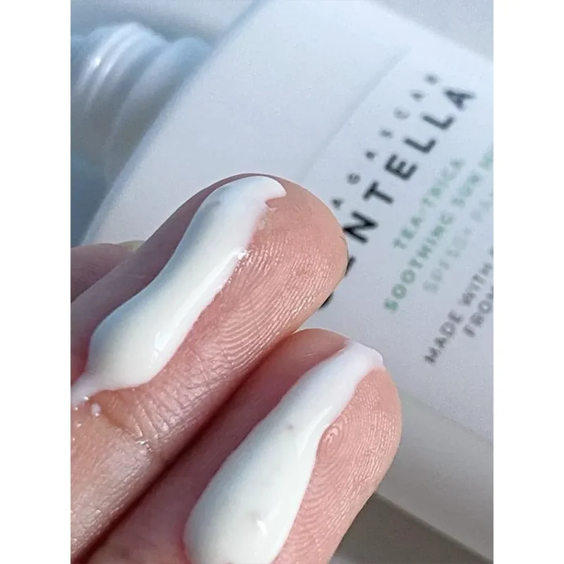 ضد آفتاب سنتلا اسکین ۱۰۰۴ Tea-Trica حجم ۵۰ میل - Image 3