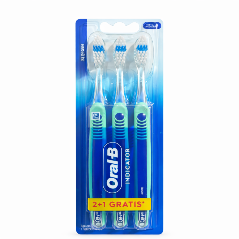 ChatGPT Image Feb 17, 2026, 12_10_23 PM پک مسواک 3عددی اورال بی مدل Classic care - Image 1