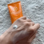 ضدآفتاب روشن کننده 3W clinic مدل SunBlock - Image 3