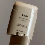 ضدآفتاب استیکی ابیب مدل Smoothing Bar حجم 23 گرم